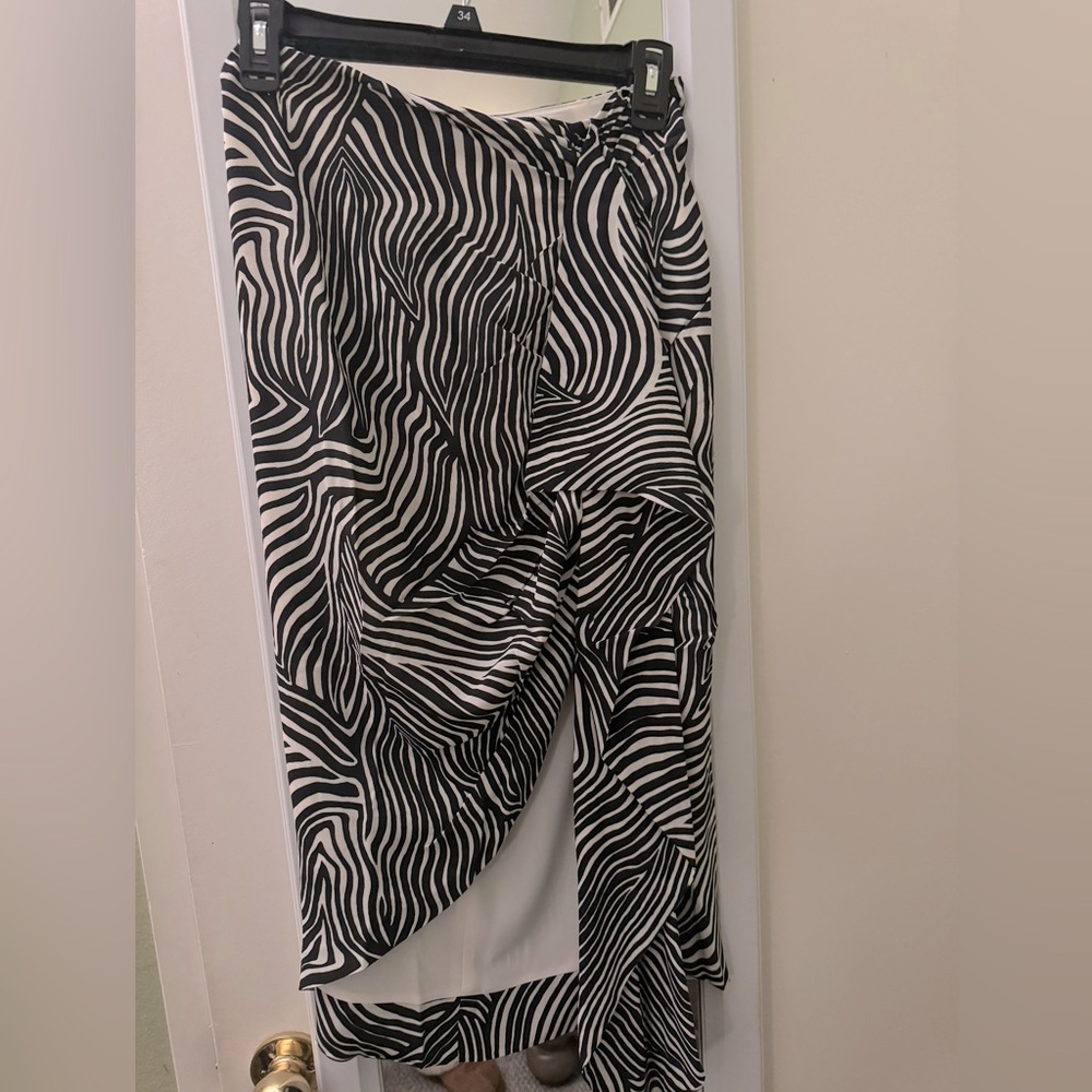 Bailey 44 faux wrap, side zip, lined skirt, pencil fit, hugs  n flattering